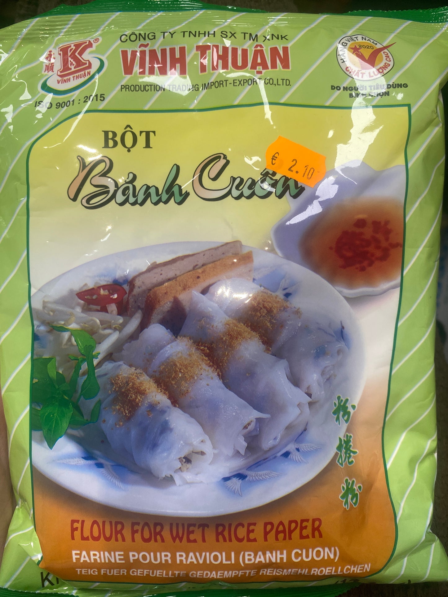 Teig für gefüllte gedämpfte Reismehl röllchen Kvinh Thuan