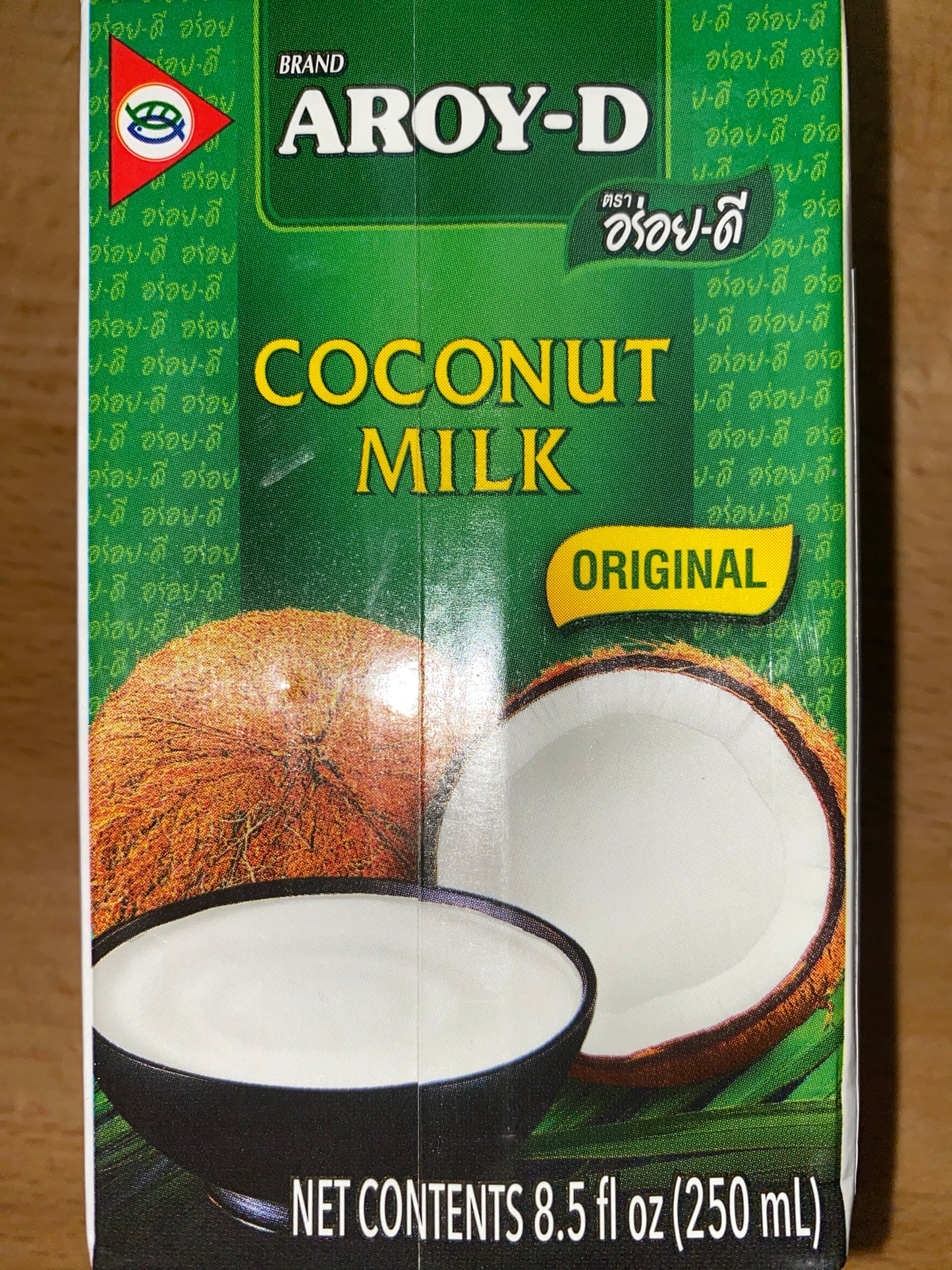 Coconut Milk Aroy-D